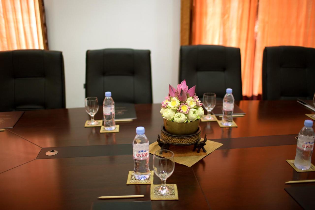 Sokchea Angkor Hotel Siem Reap Luaran gambar