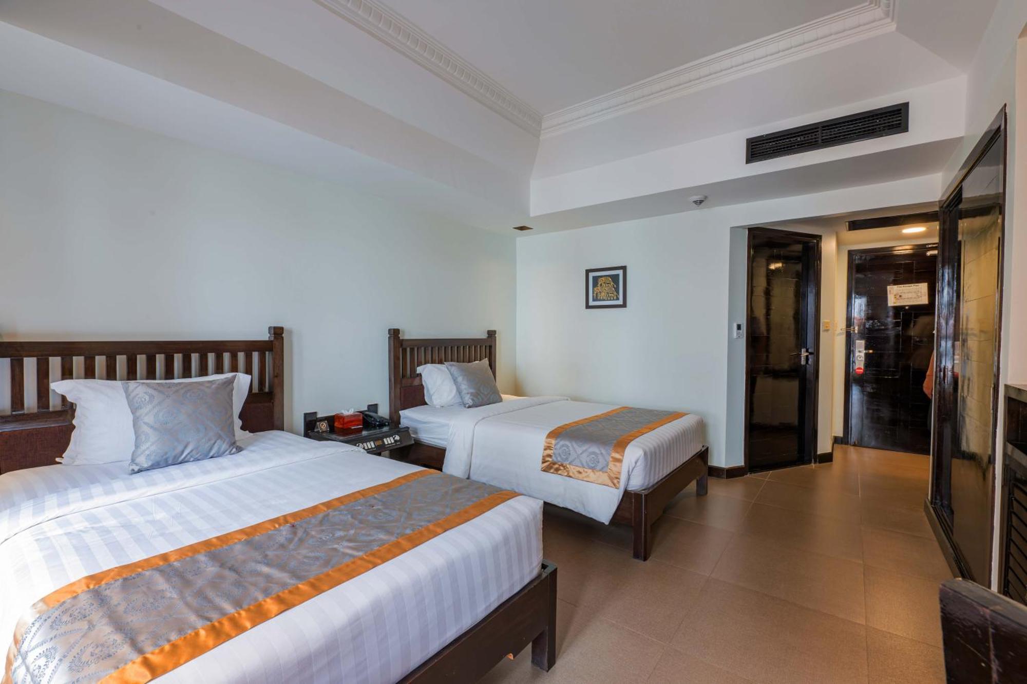 Sokchea Angkor Hotel Siem Reap Luaran gambar